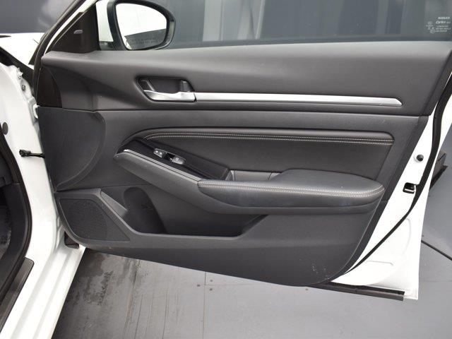 2022 Nissan Altima 2.5 SL, available for sale in Woodside, New York | Drive Central. Woodside, New York 2022 Nissan Altima 2.5 SL, available for sale in Woodside, New York | Drive Central. Woodside, New York