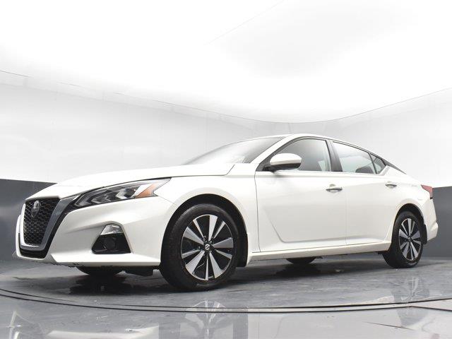 2022 Nissan Altima 2.5 SL, available for sale in Woodside, New York | Drive Central. Woodside, New York 2022 Nissan Altima 2.5 SL, available for sale in Woodside, New York | Drive Central. Woodside, New York