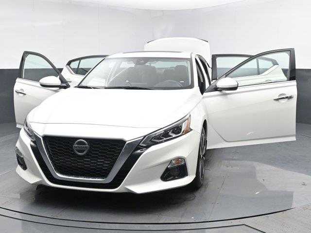 2022 Nissan Altima 2.5 SL, available for sale in Woodside, New York | Drive Central. Woodside, New York 2022 Nissan Altima 2.5 SL, available for sale in Woodside, New York | Drive Central. Woodside, New York