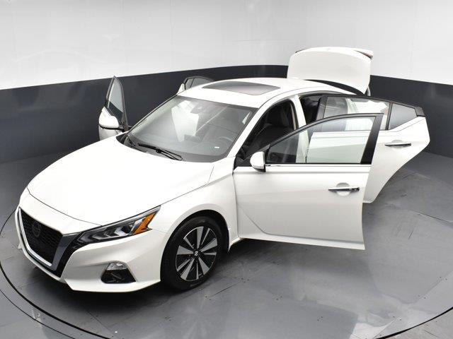 2022 Nissan Altima 2.5 SL, available for sale in Woodside, New York | Drive Central. Woodside, New York 2022 Nissan Altima 2.5 SL, available for sale in Woodside, New York | Drive Central. Woodside, New York