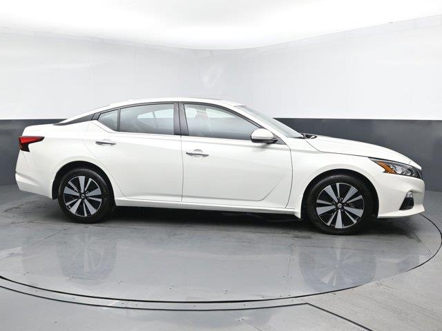 2022 Nissan Altima 2.5 SL, available for sale in Woodside, New York | Drive Central. Woodside, New York 2022 Nissan Altima 2.5 SL, available for sale in Woodside, New York | Drive Central. Woodside, New York