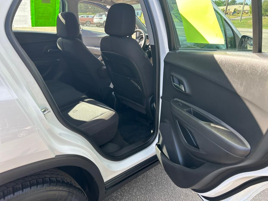 2017 Chevrolet Trax FWD 4dr LS, available for sale in Stafford Springs, Connecticut | Dick's Sales and Service LLC. Stafford Springs, Connecticut 2017 Chevrolet Trax FWD 4dr LS, available for sale in Stafford Springs, Connecticut | Dick's Sales and Service LLC. Stafford Springs, Connecticut