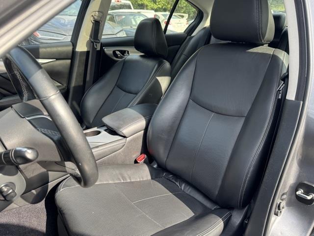 2022 Infiniti Q50 LUXE, available for sale in Floral Park, New York | Shop Auto NY. Floral Park, New York 2022 Infiniti Q50 LUXE, available for sale in Floral Park, New York | Shop Auto NY. Floral Park, New York