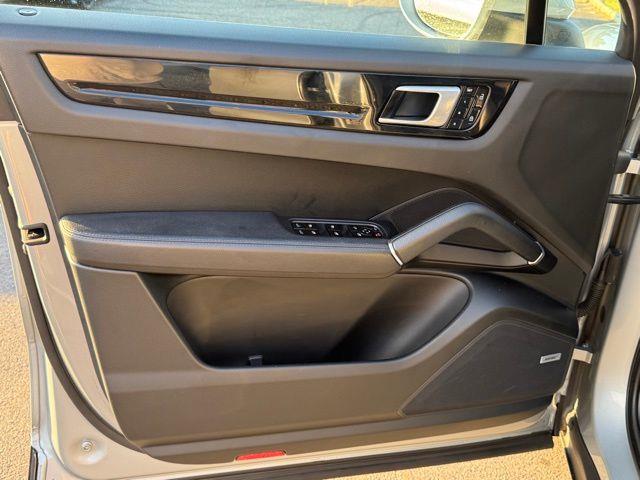 2020 Porsche Cayenne Base, available for sale in Floral Park, New York | Shop Auto NY. Floral Park, New York 2020 Porsche Cayenne Base, available for sale in Floral Park, New York | Shop Auto NY. Floral Park, New York