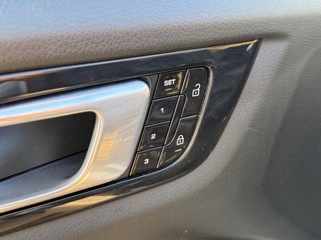 2020 Porsche Cayenne Base, available for sale in Floral Park, New York | Shop Auto NY. Floral Park, New York 2020 Porsche Cayenne Base, available for sale in Floral Park, New York | Shop Auto NY. Floral Park, New York