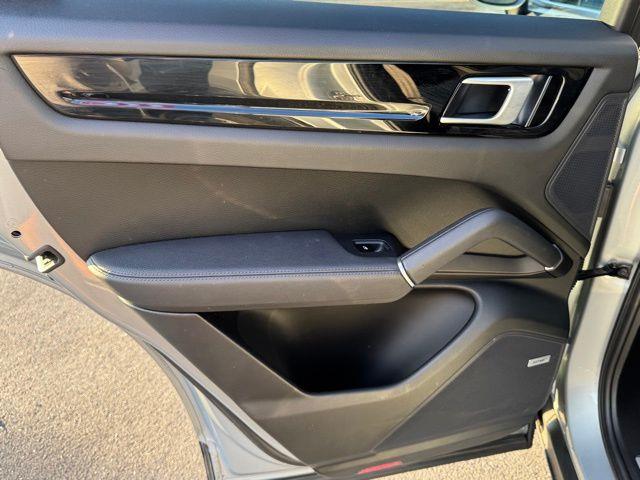 2020 Porsche Cayenne Base, available for sale in Floral Park, New York | Shop Auto NY. Floral Park, New York 2020 Porsche Cayenne Base, available for sale in Floral Park, New York | Shop Auto NY. Floral Park, New York