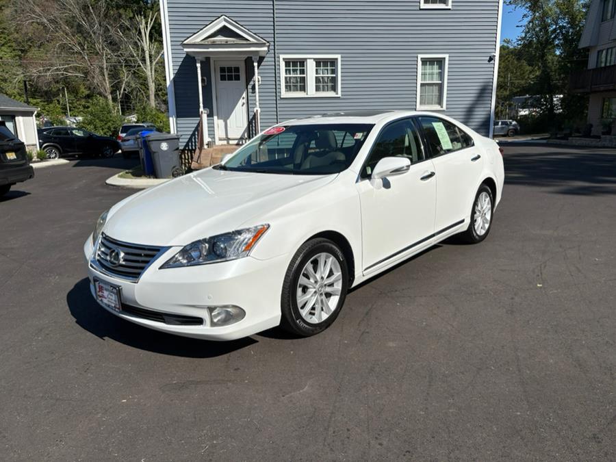 2012 Lexus ES 350 4dr Sdn, available for sale in Branford, Connecticut | J&E Auto Sales LLC. Branford, Connecticut