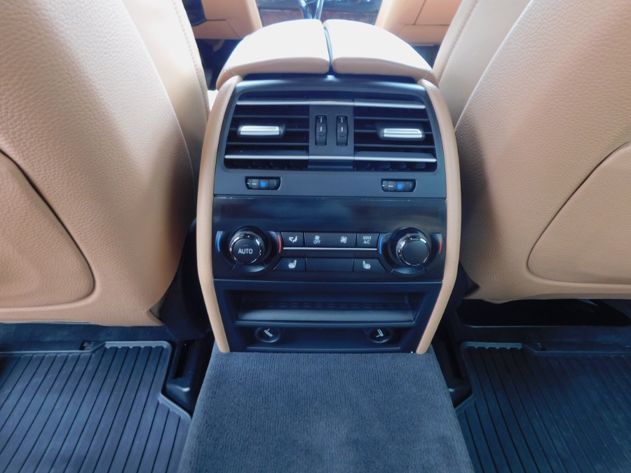 2015 BMW 7 Series 4dr Sdn 750Li xDrive AWD, available for sale in Lodi, New Jersey | Soliman Motors. Lodi, New Jersey 2015 BMW 7 Series 4dr Sdn 750Li xDrive AWD, available for sale in Lodi, New Jersey | Soliman Motors. Lodi, New Jersey