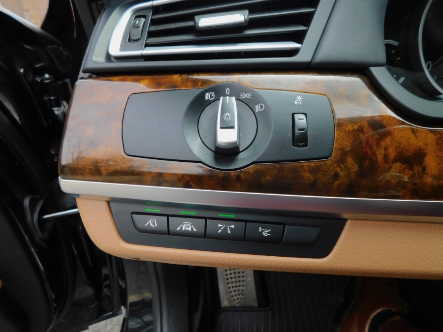 2015 BMW 7 Series 4dr Sdn 750Li xDrive AWD, available for sale in Lodi, New Jersey | Soliman Motors. Lodi, New Jersey 2015 BMW 7 Series 4dr Sdn 750Li xDrive AWD, available for sale in Lodi, New Jersey | Soliman Motors. Lodi, New Jersey