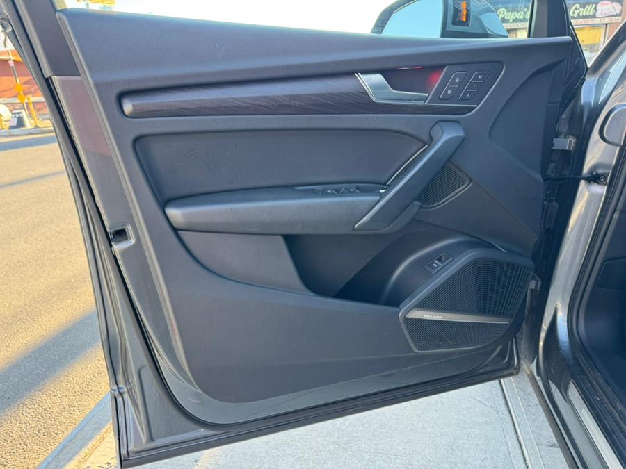 2018 Audi Q5 2.0 TFSI Tech Premium Plus, available for sale in Jamaica, New York | Sunrise Autoland. Jamaica, New York 2018 Audi Q5 2.0 TFSI Tech Premium Plus, available for sale in Jamaica, New York | Sunrise Autoland. Jamaica, New York