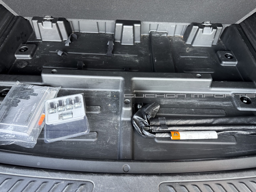 2022 GMC Yukon XL 2WD 4dr SLE, available for sale in Salt Lake City, Utah | Guchon Imports. Salt Lake City, Utah 2022 GMC Yukon XL 2WD 4dr SLE, available for sale in Salt Lake City, Utah | Guchon Imports. Salt Lake City, Utah