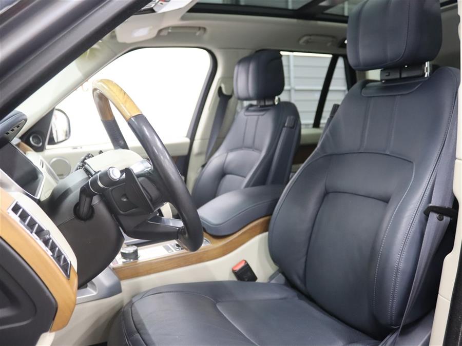 2020 Land Rover Range Rover P525 HSE, available for sale in Paterson, New Jersey | Fast Track Motors. Paterson, New Jersey 2020 Land Rover Range Rover P525 HSE, available for sale in Paterson, New Jersey | Fast Track Motors. Paterson, New Jersey