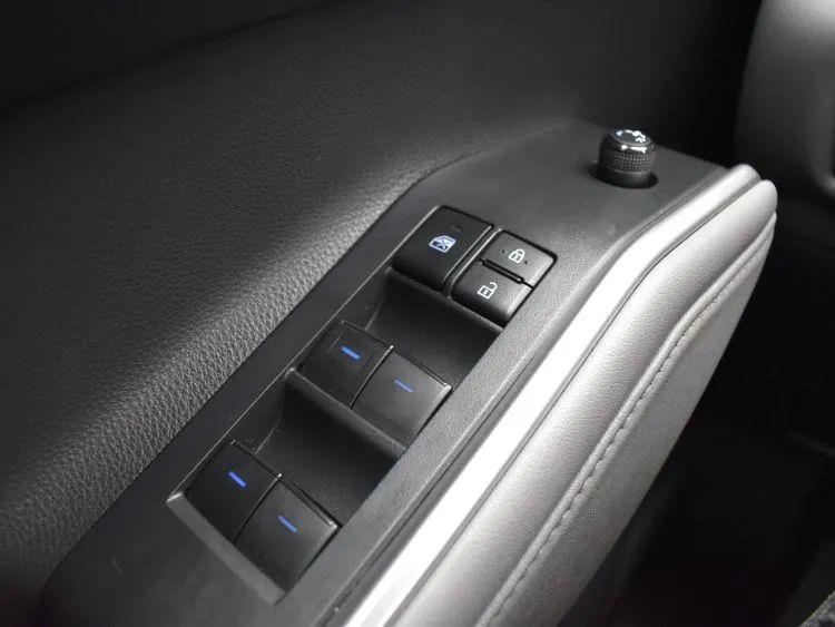 2022 Toyota Highlander L Sport Utility 4D, available for sale in Irvington, New Jersey | NJ Used Cars Center. Irvington, New Jersey 2022 Toyota Highlander L Sport Utility 4D, available for sale in Irvington, New Jersey | NJ Used Cars Center. Irvington, New Jersey