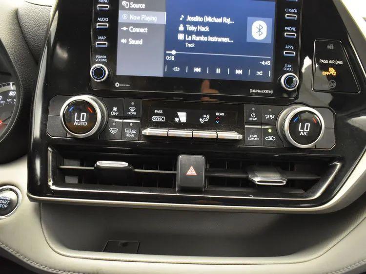 2022 Toyota Highlander L Sport Utility 4D, available for sale in Irvington, New Jersey | NJ Used Cars Center. Irvington, New Jersey 2022 Toyota Highlander L Sport Utility 4D, available for sale in Irvington, New Jersey | NJ Used Cars Center. Irvington, New Jersey