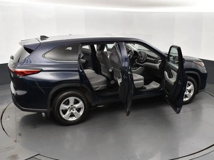 2022 Toyota Highlander L Sport Utility 4D, available for sale in Irvington, New Jersey | NJ Used Cars Center. Irvington, New Jersey 2022 Toyota Highlander L Sport Utility 4D, available for sale in Irvington, New Jersey | NJ Used Cars Center. Irvington, New Jersey