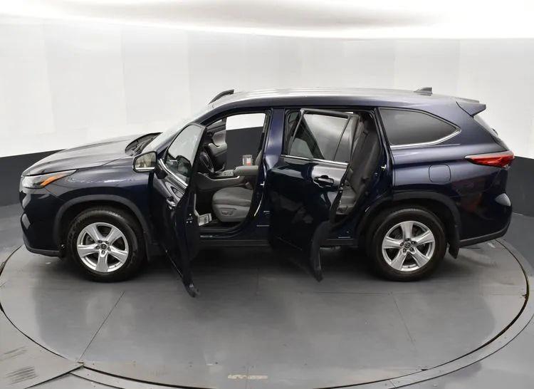 2022 Toyota Highlander L Sport Utility 4D, available for sale in Irvington, New Jersey | NJ Used Cars Center. Irvington, New Jersey 2022 Toyota Highlander L Sport Utility 4D, available for sale in Irvington, New Jersey | NJ Used Cars Center. Irvington, New Jersey