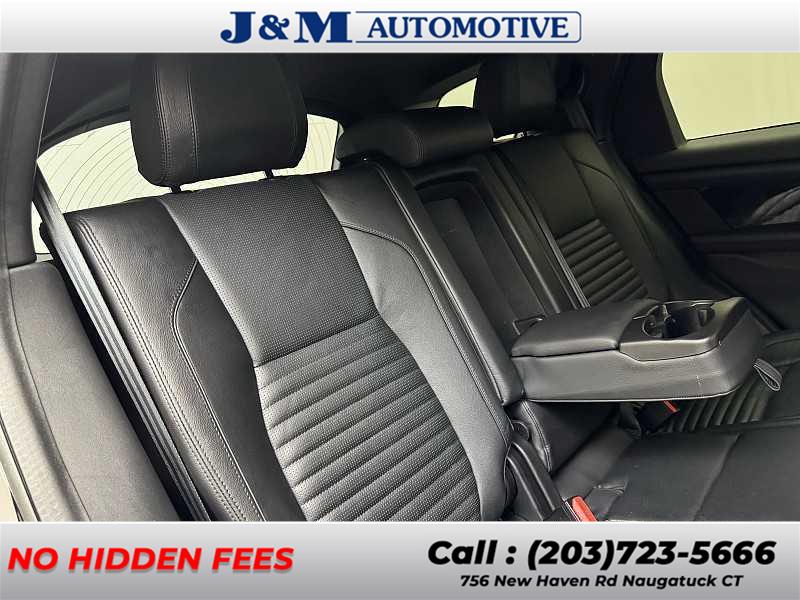 2020 Land Rover Discovery Sport S, available for sale in Naugatuck, Connecticut | J&M Automotive Sls&Svc LLC. Naugatuck, Connecticut 2020 Land Rover Discovery Sport S, available for sale in Naugatuck, Connecticut | J&M Automotive Sls&Svc LLC. Naugatuck, Connecticut