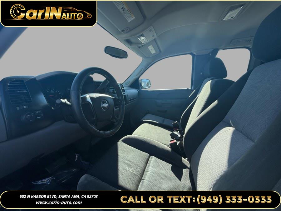 2009 Chevrolet Silverado 1500 2WD Ext Cab 143.5" Work Truck, available for sale in Santa Ana, California | Carin Auto. Santa Ana, California 2009 Chevrolet Silverado 1500 2WD Ext Cab 143.5" Work Truck, available for sale in Santa Ana, California | Carin Auto. Santa Ana, California