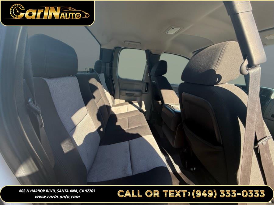 2009 Chevrolet Silverado 1500 2WD Ext Cab 143.5" Work Truck, available for sale in Santa Ana, California | Carin Auto. Santa Ana, California 2009 Chevrolet Silverado 1500 2WD Ext Cab 143.5" Work Truck, available for sale in Santa Ana, California | Carin Auto. Santa Ana, California