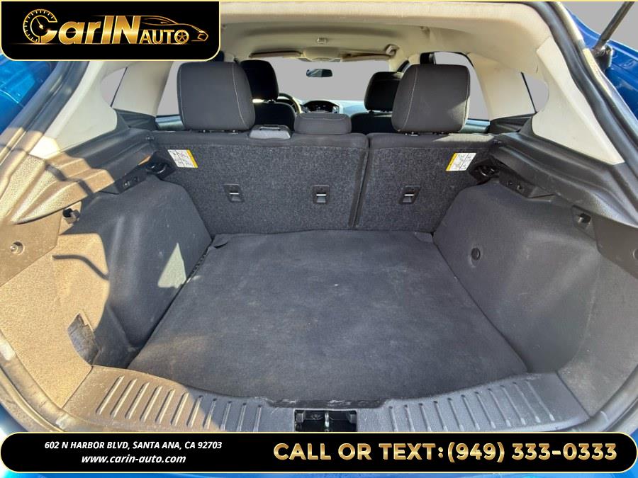 2018 Ford Focus SE Hatch, available for sale in Santa Ana, California | Carin Auto. Santa Ana, California 2018 Ford Focus SE Hatch, available for sale in Santa Ana, California | Carin Auto. Santa Ana, California