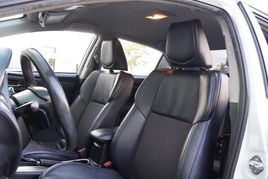 2018 Toyota Corolla SE SE (LEATHER SEATS), available for sale in Riverside, California | Big Timin Motors LLC. Riverside, California 2018 Toyota Corolla SE SE (LEATHER SEATS), available for sale in Riverside, California | Big Timin Motors LLC. Riverside, California