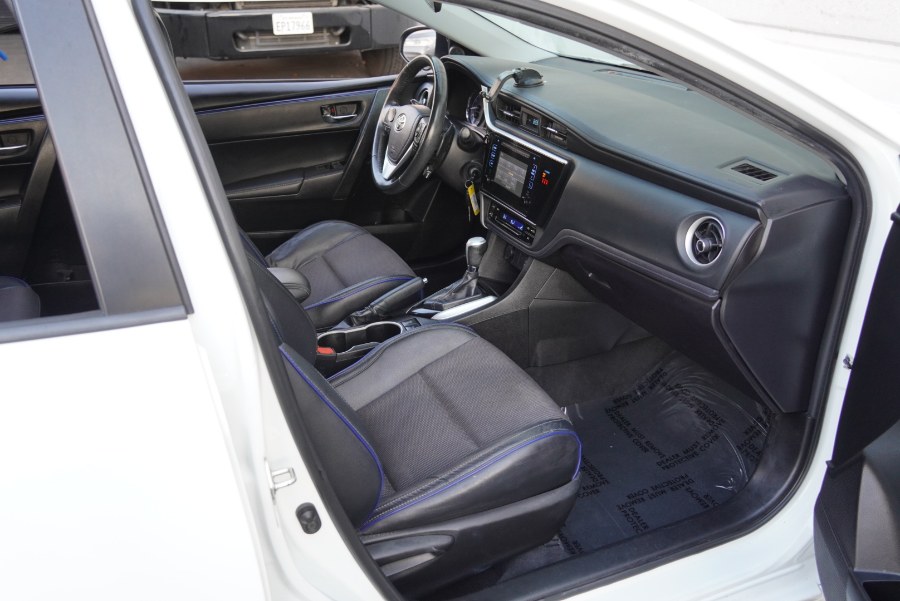 2018 Toyota Corolla SE SE (LEATHER SEATS), available for sale in Riverside, California | Big Timin Motors LLC. Riverside, California 2018 Toyota Corolla SE SE (LEATHER SEATS), available for sale in Riverside, California | Big Timin Motors LLC. Riverside, California