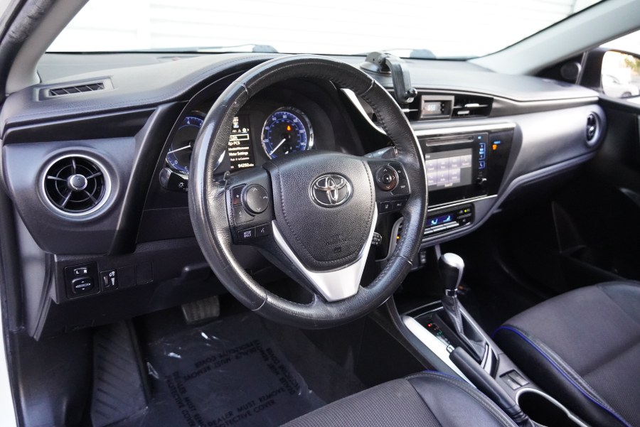 2018 Toyota Corolla SE SE (LEATHER SEATS), available for sale in Riverside, California | Big Timin Motors LLC. Riverside, California 2018 Toyota Corolla SE SE (LEATHER SEATS), available for sale in Riverside, California | Big Timin Motors LLC. Riverside, California