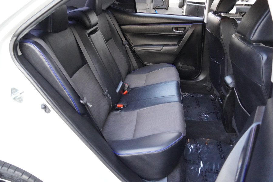 2018 Toyota Corolla SE SE (LEATHER SEATS), available for sale in Riverside, California | Big Timin Motors LLC. Riverside, California 2018 Toyota Corolla SE SE (LEATHER SEATS), available for sale in Riverside, California | Big Timin Motors LLC. Riverside, California