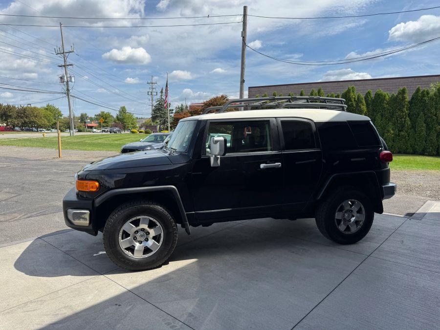 2010 Toyota Fj Cruiser Sport Utility 2D, available for sale in Rochester, New York | 5 Star Motor Group. Rochester, New York 2010 Toyota Fj Cruiser Sport Utility 2D, available for sale in Rochester, New York | 5 Star Motor Group. Rochester, New York