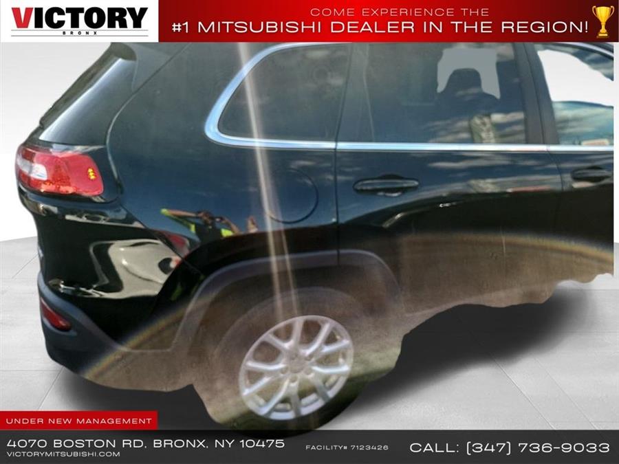2017 Jeep Cherokee Latitude, available for sale in Floral Park, New York | Shop Auto NY. Floral Park, New York 2017 Jeep Cherokee Latitude, available for sale in Floral Park, New York | Shop Auto NY. Floral Park, New York