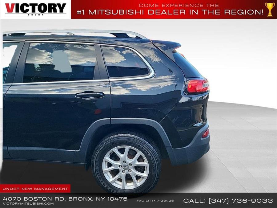 2017 Jeep Cherokee Latitude, available for sale in Floral Park, New York | Shop Auto NY. Floral Park, New York 2017 Jeep Cherokee Latitude, available for sale in Floral Park, New York | Shop Auto NY. Floral Park, New York
