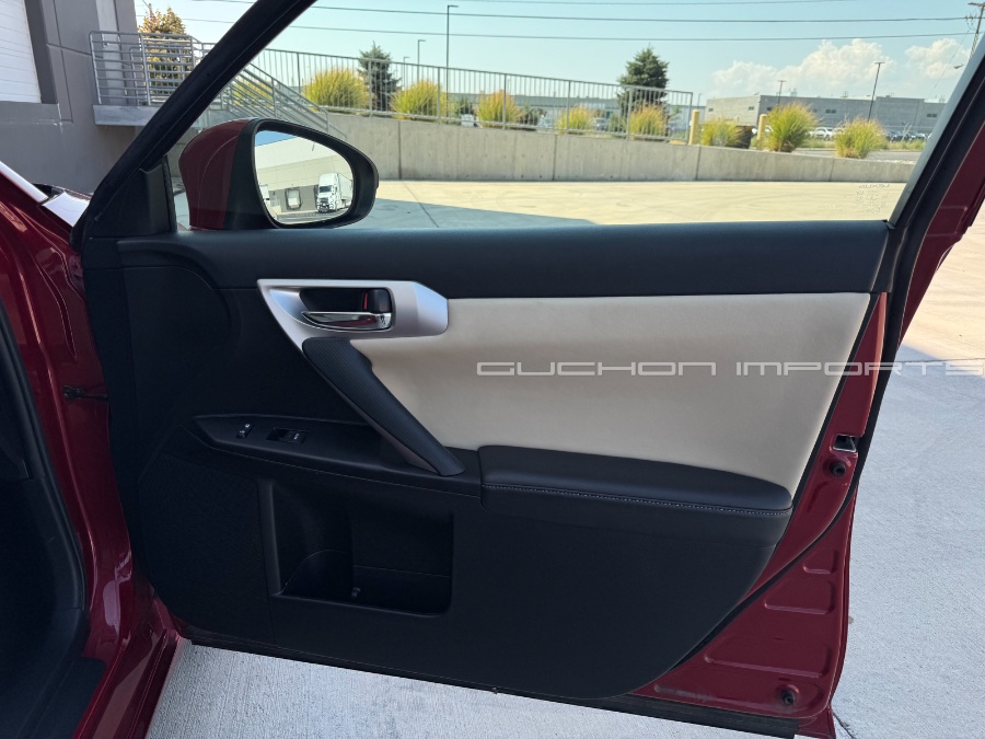 2013 Lexus CT 200h 5dr Sdn Hybrid, available for sale in Salt Lake City, Utah | Guchon Imports. Salt Lake City, Utah 2013 Lexus CT 200h 5dr Sdn Hybrid, available for sale in Salt Lake City, Utah | Guchon Imports. Salt Lake City, Utah