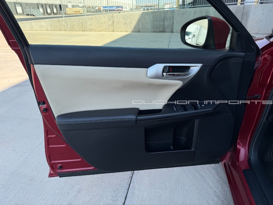 2013 Lexus CT 200h 5dr Sdn Hybrid, available for sale in Salt Lake City, Utah | Guchon Imports. Salt Lake City, Utah 2013 Lexus CT 200h 5dr Sdn Hybrid, available for sale in Salt Lake City, Utah | Guchon Imports. Salt Lake City, Utah