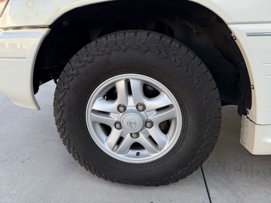 1999 Lexus LX 470 Luxury SUV 4dr SUV, available for sale in Salt Lake City, Utah | Guchon Imports. Salt Lake City, Utah 1999 Lexus LX 470 Luxury SUV 4dr SUV, available for sale in Salt Lake City, Utah | Guchon Imports. Salt Lake City, Utah