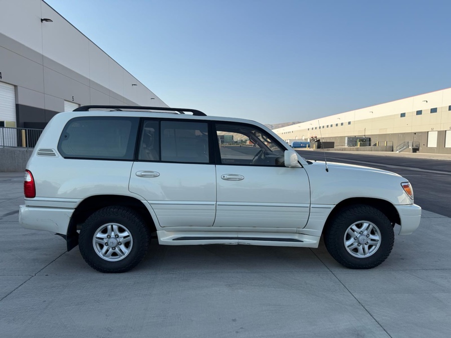 1999 Lexus LX 470 Luxury SUV 4dr SUV, available for sale in Salt Lake City, Utah | Guchon Imports. Salt Lake City, Utah 1999 Lexus LX 470 Luxury SUV 4dr SUV, available for sale in Salt Lake City, Utah | Guchon Imports. Salt Lake City, Utah