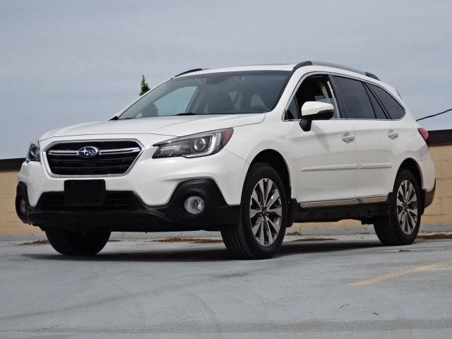 2018 Subaru Outback Touring 2.5i AWD, available for sale in Newton, Massachusetts | Cars of Boston. Newton, Massachusetts 2018 Subaru Outback Touring 2.5i AWD, available for sale in Newton, Massachusetts | Cars of Boston. Newton, Massachusetts