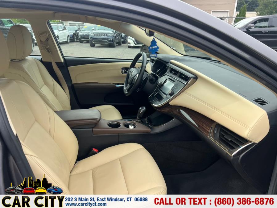 2015 Toyota Avalon 4dr Sdn XLE (Natl), available for sale in East Windsor, Connecticut | Car City LLC. East Windsor, Connecticut 2015 Toyota Avalon 4dr Sdn XLE (Natl), available for sale in East Windsor, Connecticut | Car City LLC. East Windsor, Connecticut
