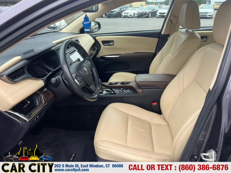 2015 Toyota Avalon 4dr Sdn XLE (Natl), available for sale in East Windsor, Connecticut | Car City LLC. East Windsor, Connecticut 2015 Toyota Avalon 4dr Sdn XLE (Natl), available for sale in East Windsor, Connecticut | Car City LLC. East Windsor, Connecticut