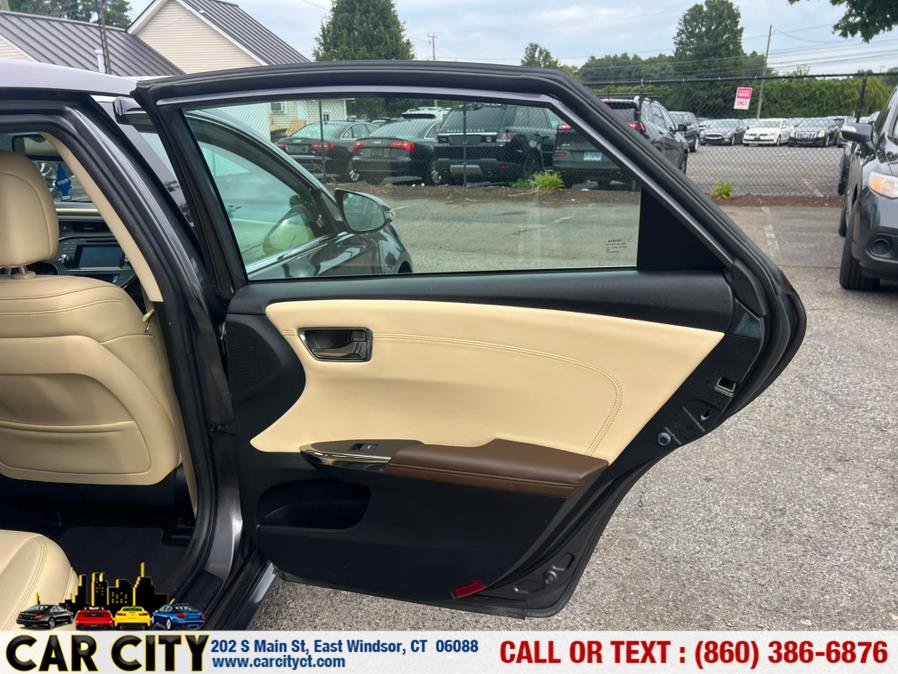 2015 Toyota Avalon 4dr Sdn XLE (Natl), available for sale in East Windsor, Connecticut | Car City LLC. East Windsor, Connecticut 2015 Toyota Avalon 4dr Sdn XLE (Natl), available for sale in East Windsor, Connecticut | Car City LLC. East Windsor, Connecticut