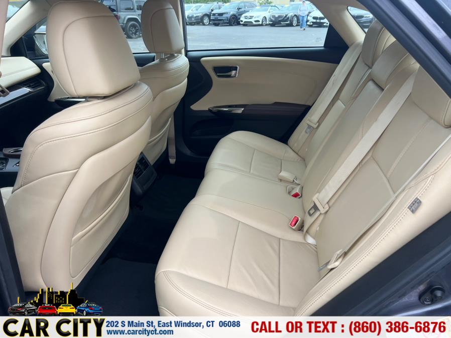 2015 Toyota Avalon 4dr Sdn XLE (Natl), available for sale in East Windsor, Connecticut | Car City LLC. East Windsor, Connecticut 2015 Toyota Avalon 4dr Sdn XLE (Natl), available for sale in East Windsor, Connecticut | Car City LLC. East Windsor, Connecticut