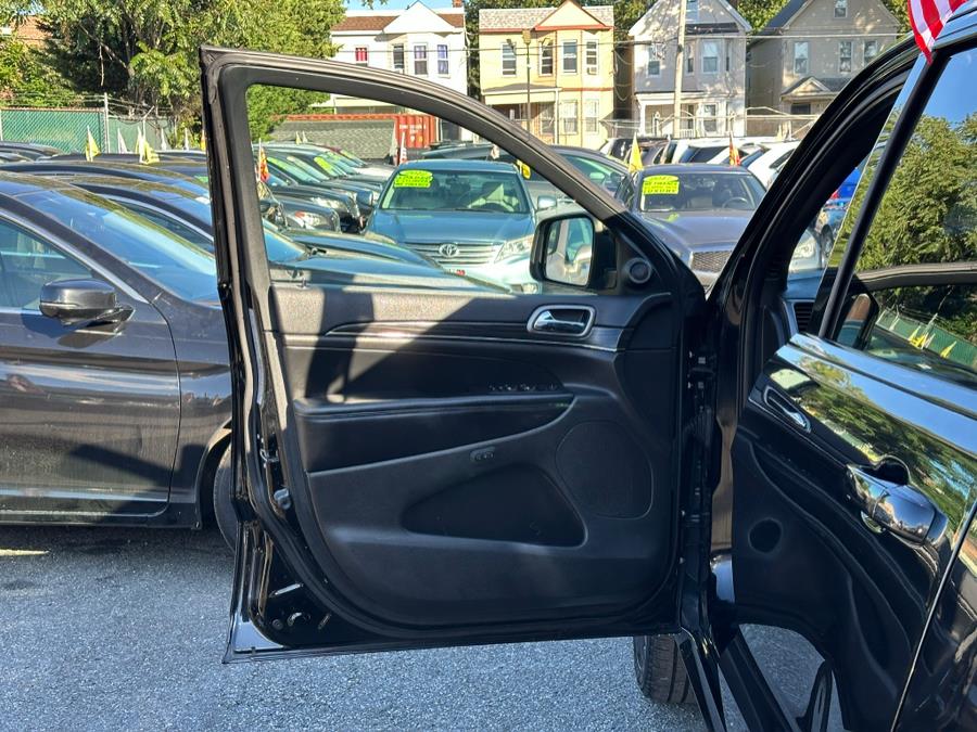 2019 Jeep Grand Cherokee Limited 4x4, available for sale in Irvington , New Jersey | Auto Haus of Irvington Corp. Irvington , New Jersey 2019 Jeep Grand Cherokee Limited 4x4, available for sale in Irvington , New Jersey | Auto Haus of Irvington Corp. Irvington , New Jersey