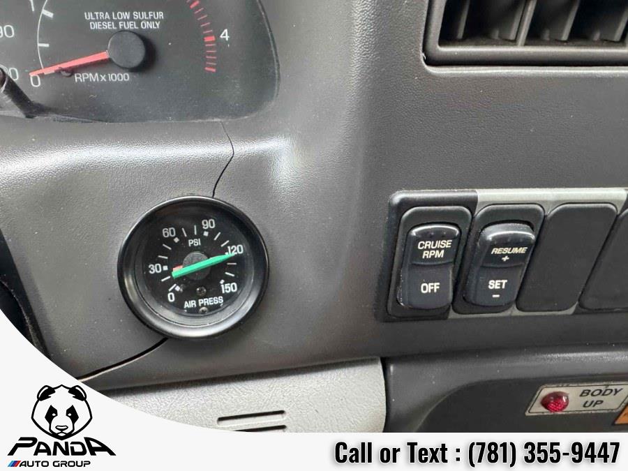 2008 Ford Super Duty F-750 Straight Frame hook-lift, available for sale in Abington, Massachusetts | Panda Auto Group. Abington, Massachusetts 2008 Ford Super Duty F-750 Straight Frame hook-lift, available for sale in Abington, Massachusetts | Panda Auto Group. Abington, Massachusetts
