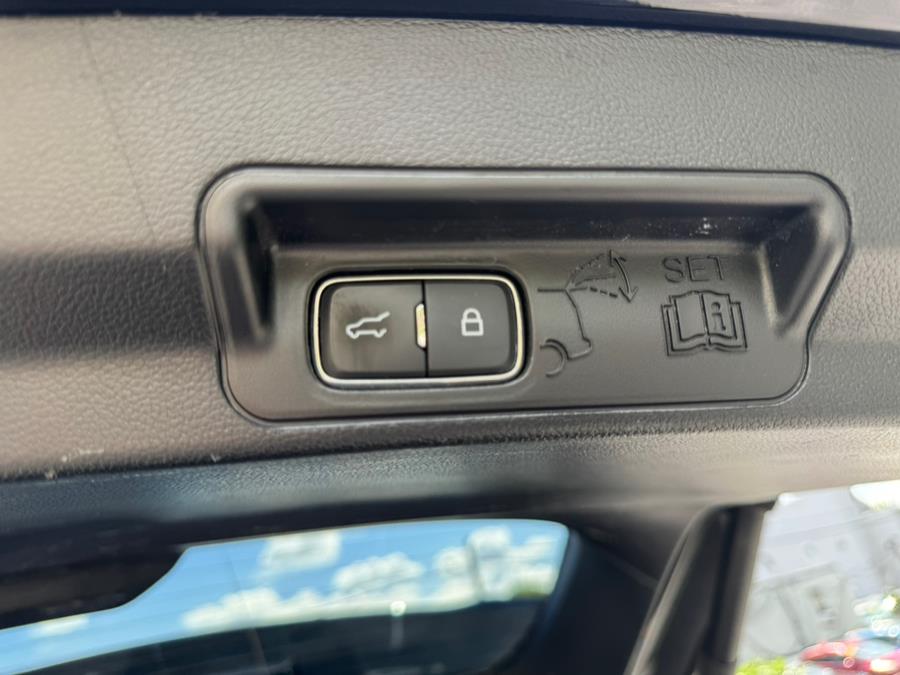 2021 Ford Explorer ST 4WD, available for sale in Irvington, New Jersey | RT 603 Auto Mall. Irvington, New Jersey 2021 Ford Explorer ST 4WD, available for sale in Irvington, New Jersey | RT 603 Auto Mall. Irvington, New Jersey