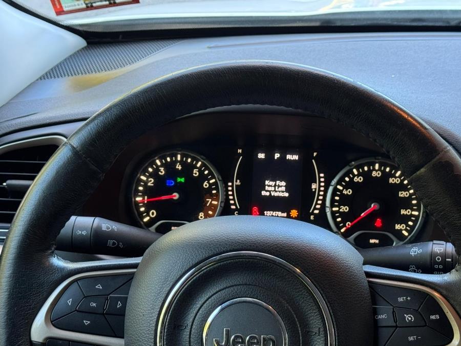 2016 Jeep Renegade 4WD 4dr Latitude, available for sale in Bloomingdale, New Jersey | Bloomingdale Auto Group. Bloomingdale, New Jersey 2016 Jeep Renegade 4WD 4dr Latitude, available for sale in Bloomingdale, New Jersey | Bloomingdale Auto Group. Bloomingdale, New Jersey