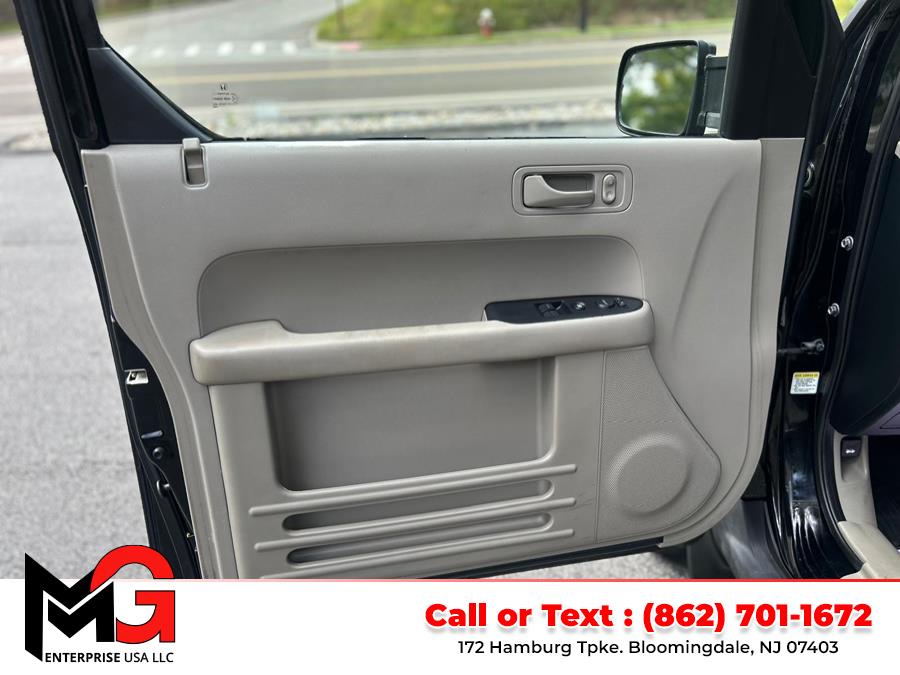 2011 Honda Element 4WD 5dr LX, available for sale in Bloomingdale, New Jersey | MG Enterprise USA. Bloomingdale, New Jersey 2011 Honda Element 4WD 5dr LX, available for sale in Bloomingdale, New Jersey | MG Enterprise USA. Bloomingdale, New Jersey