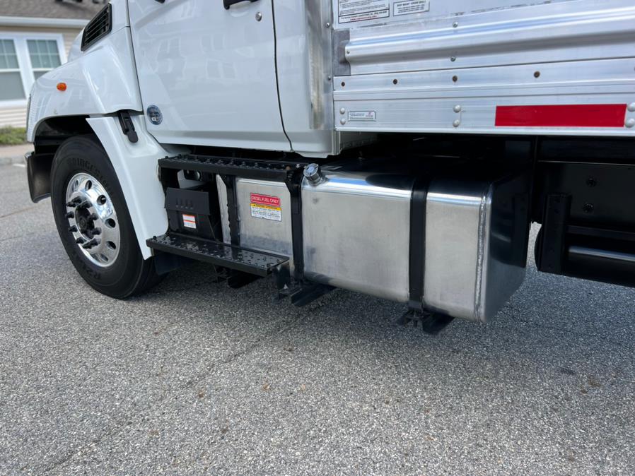 2018 Hino 268A 26FT SUPREME BOX/MAXON LIFTGATE NON CDL, available for sale in Paterson, New Jersey | Speedway Commercial Motors LLC. Paterson, New Jersey 2018 Hino 268A 26FT SUPREME BOX/MAXON LIFTGATE NON CDL, available for sale in Paterson, New Jersey | Speedway Commercial Motors LLC. Paterson, New Jersey
