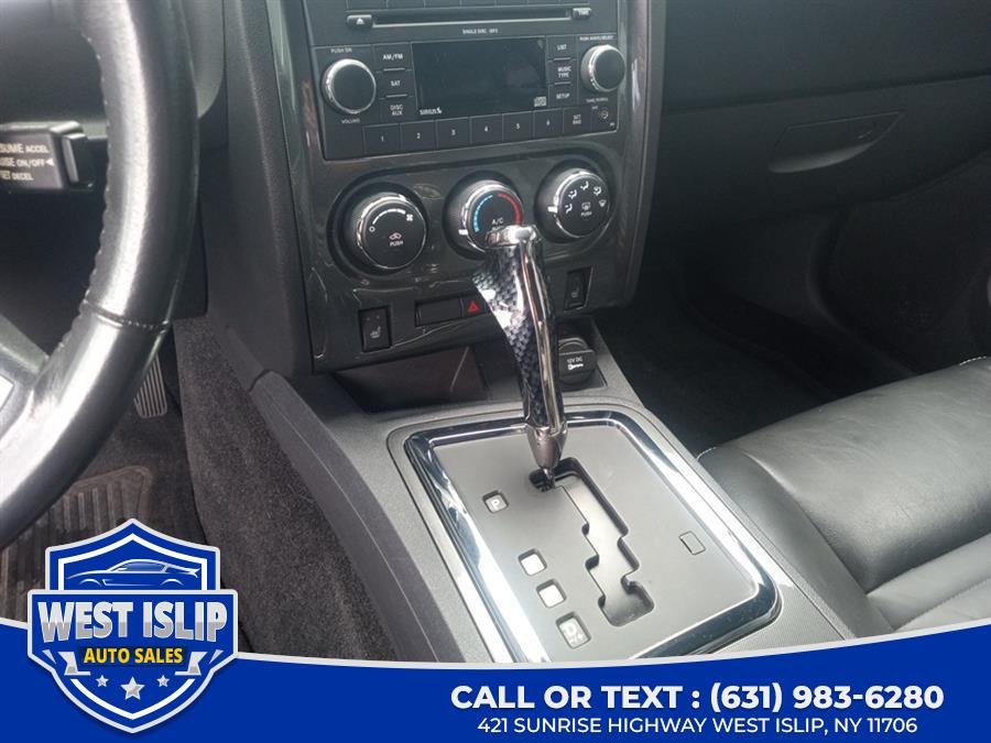 2010 Dodge Challenger 2dr Cpe R/T, available for sale in West Islip, New York | West Islip Auto Sales. West Islip, New York 2010 Dodge Challenger 2dr Cpe R/T, available for sale in West Islip, New York | West Islip Auto Sales. West Islip, New York