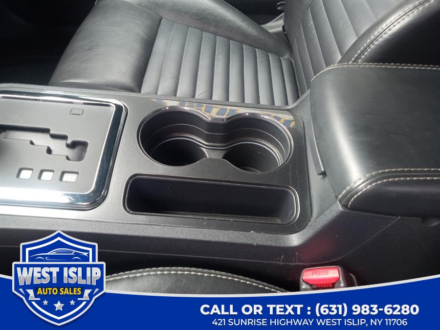 2010 Dodge Challenger 2dr Cpe R/T, available for sale in West Islip, New York | West Islip Auto Sales. West Islip, New York 2010 Dodge Challenger 2dr Cpe R/T, available for sale in West Islip, New York | West Islip Auto Sales. West Islip, New York