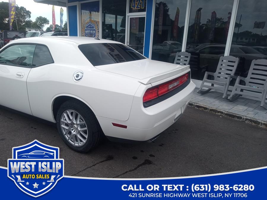 2010 Dodge Challenger 2dr Cpe R/T, available for sale in West Islip, New York | West Islip Auto Sales. West Islip, New York 2010 Dodge Challenger 2dr Cpe R/T, available for sale in West Islip, New York | West Islip Auto Sales. West Islip, New York