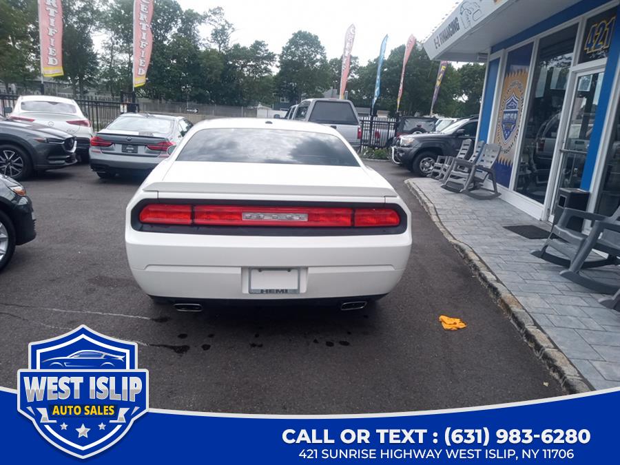 2010 Dodge Challenger 2dr Cpe R/T, available for sale in West Islip, New York | West Islip Auto Sales. West Islip, New York 2010 Dodge Challenger 2dr Cpe R/T, available for sale in West Islip, New York | West Islip Auto Sales. West Islip, New York